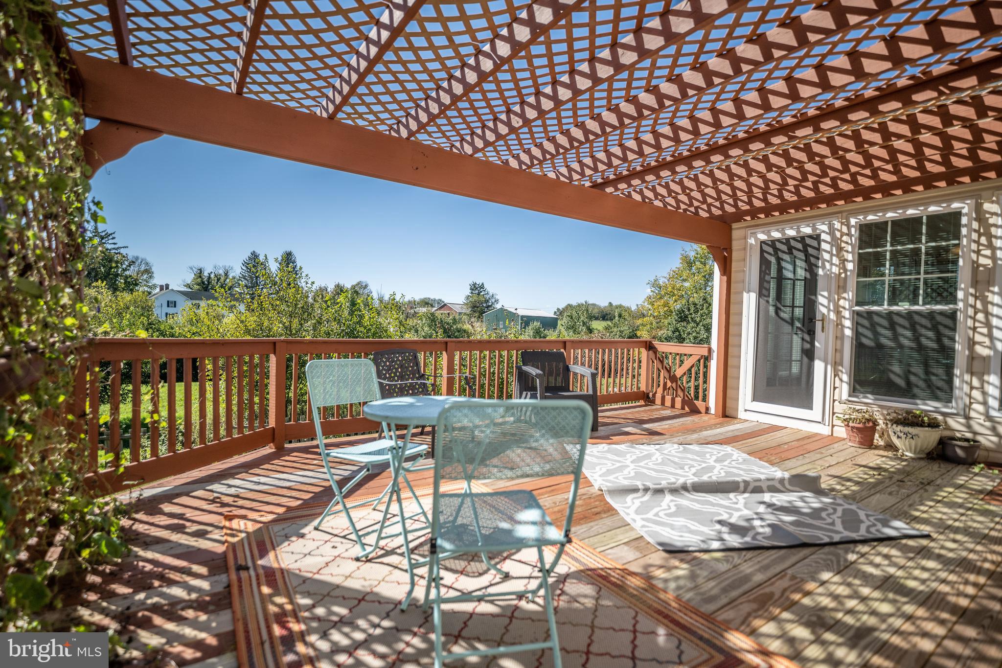 121 Roseville Ct