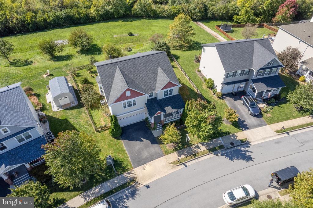 121 Roseville Ct