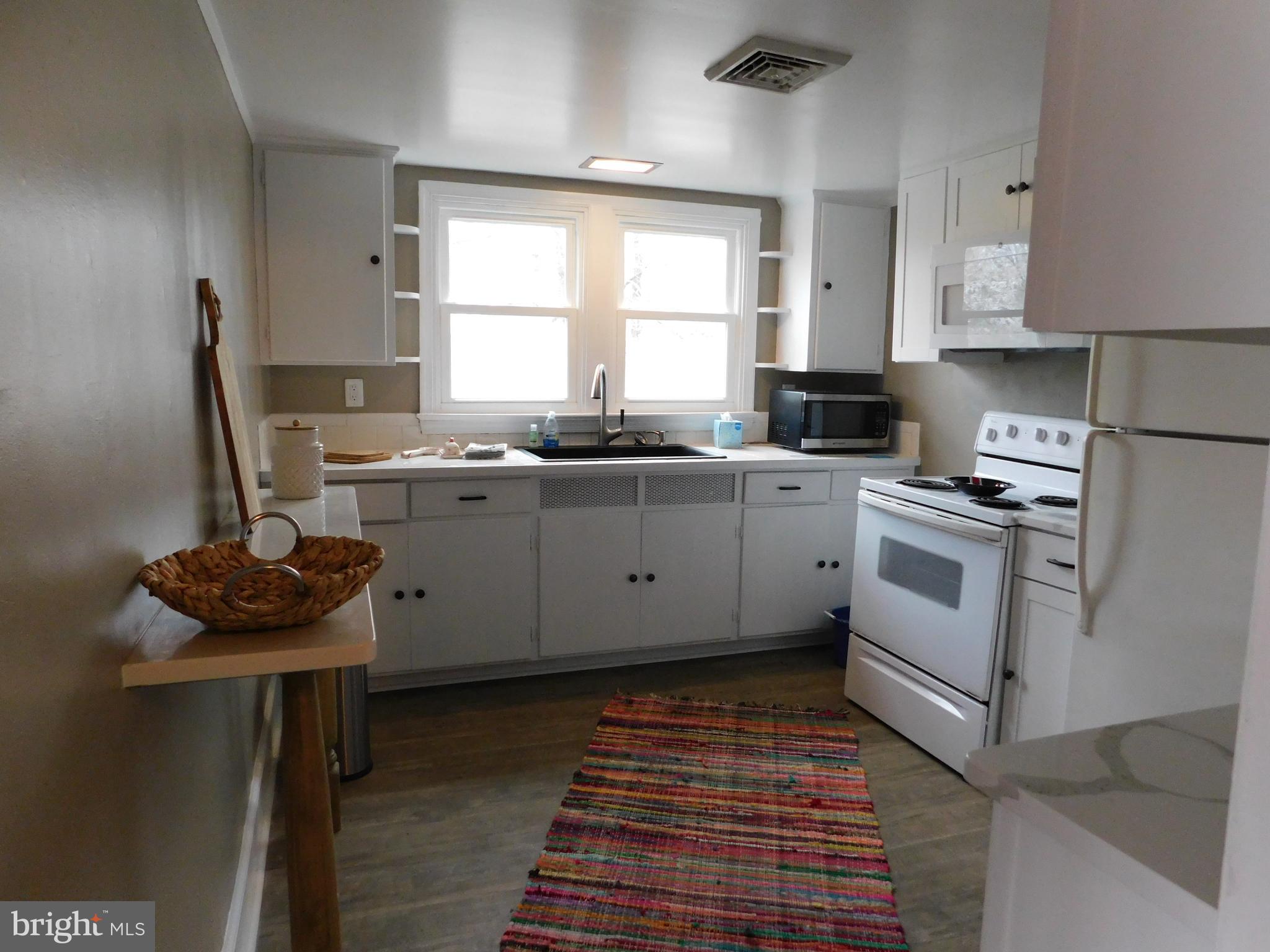 310 1/2 N BUCKMARSH ST