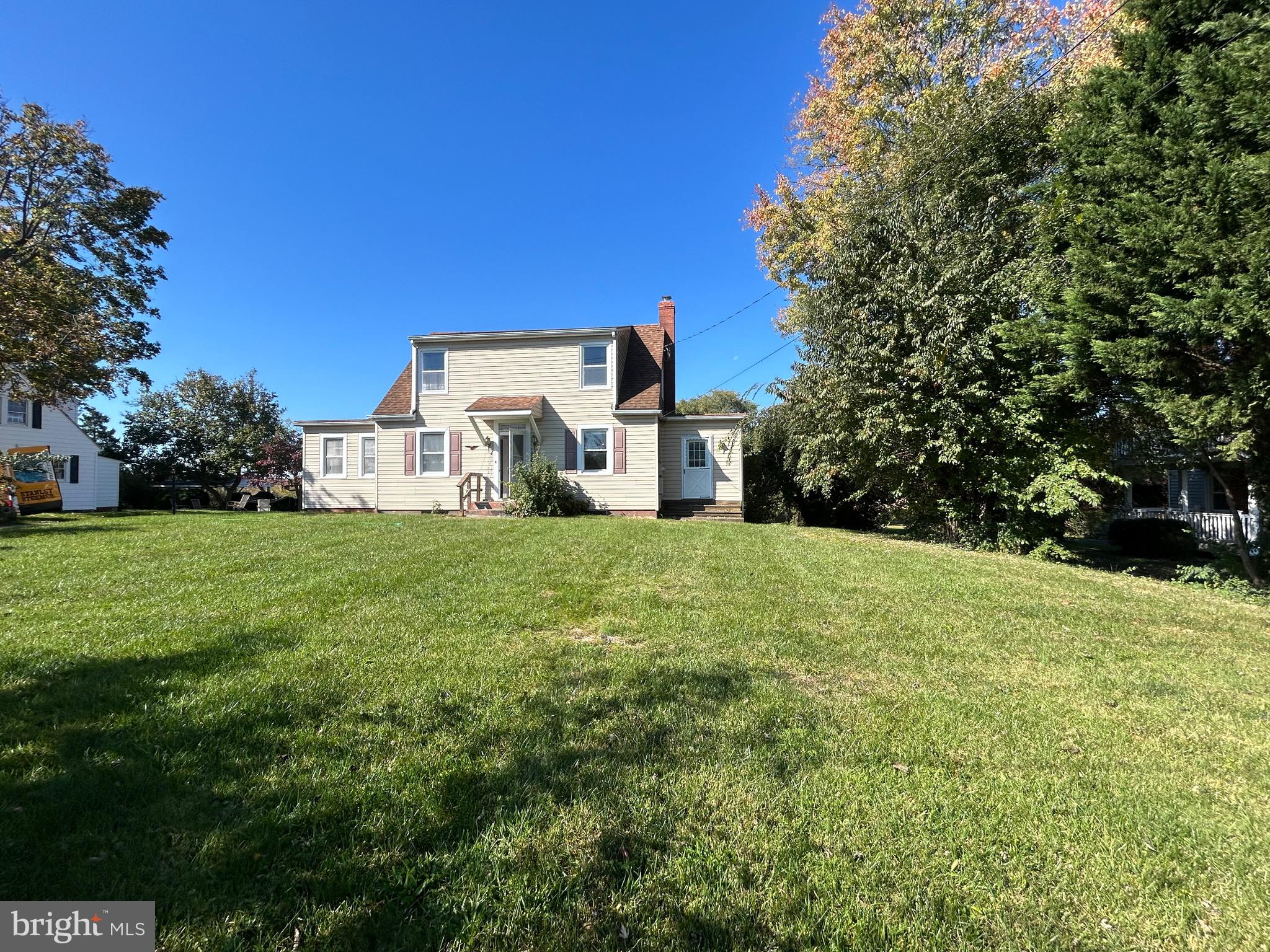 6278 Lord Fairfax Hwy
