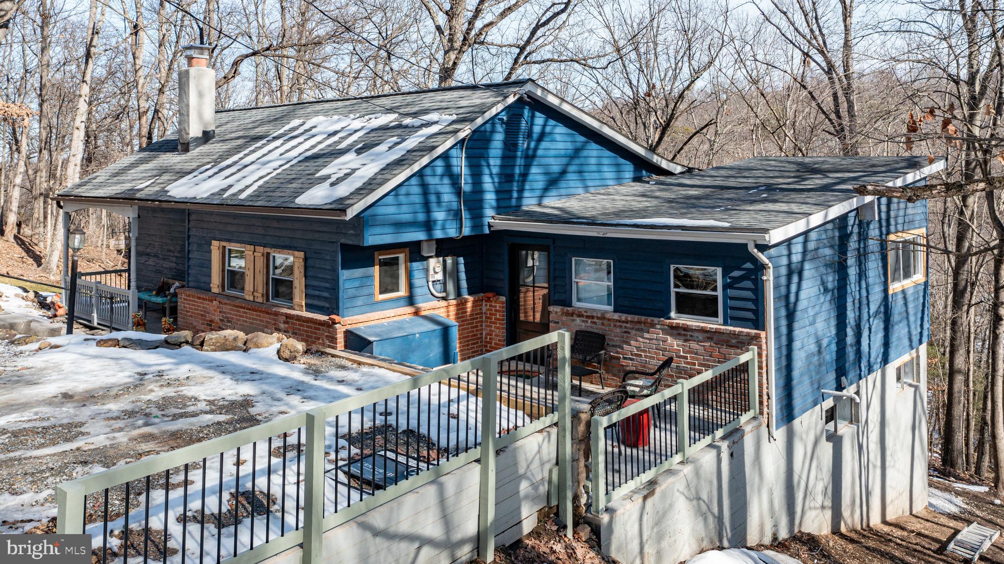 398 Timber Ln