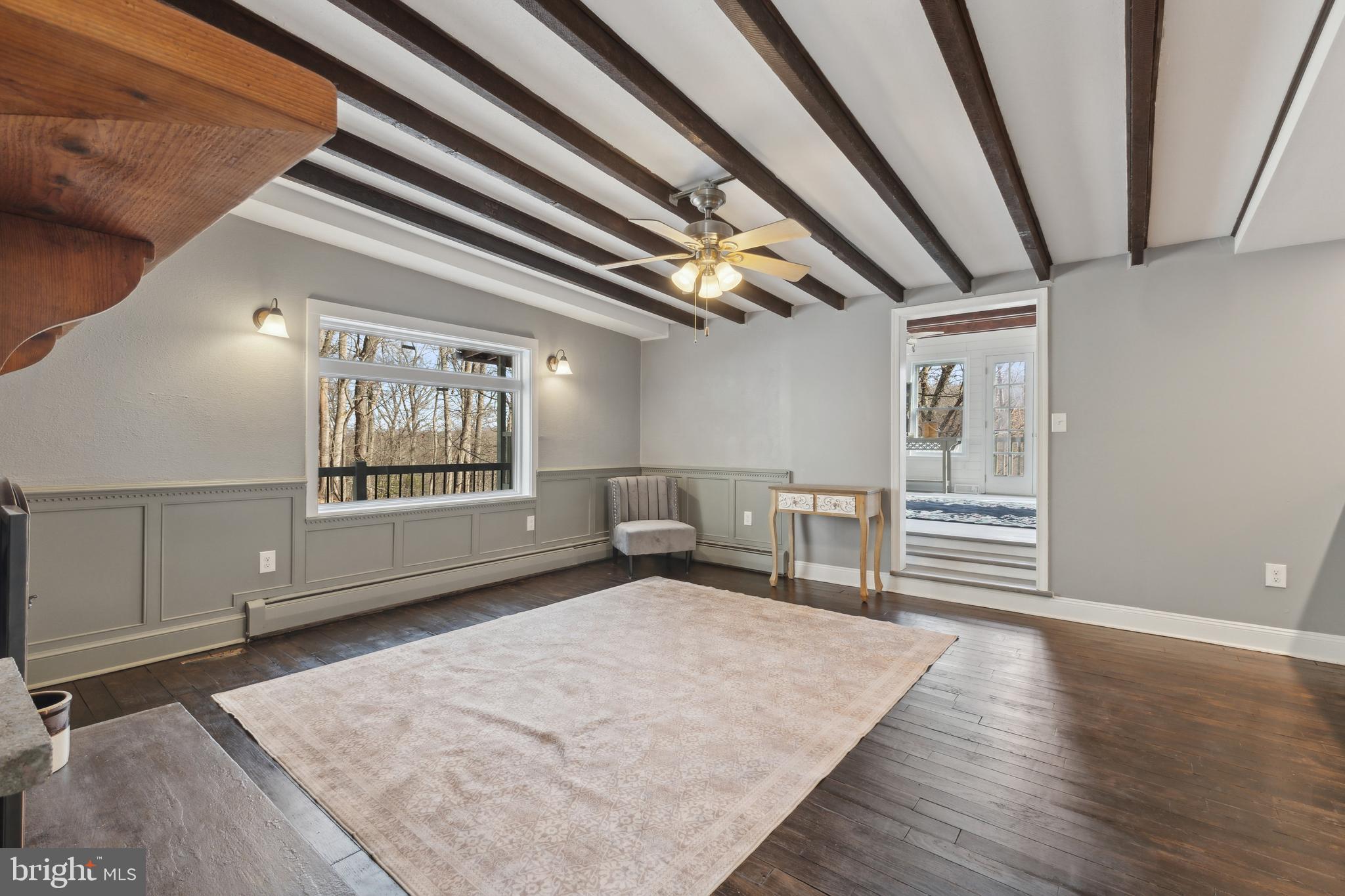 398 Timber Ln
