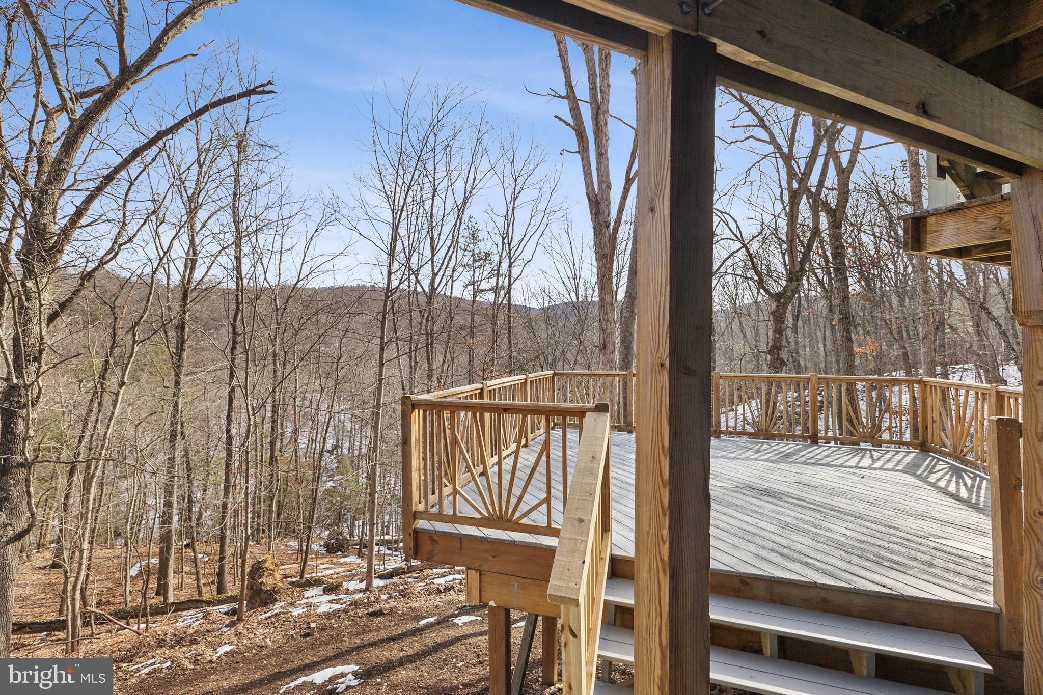 398 Timber Ln
