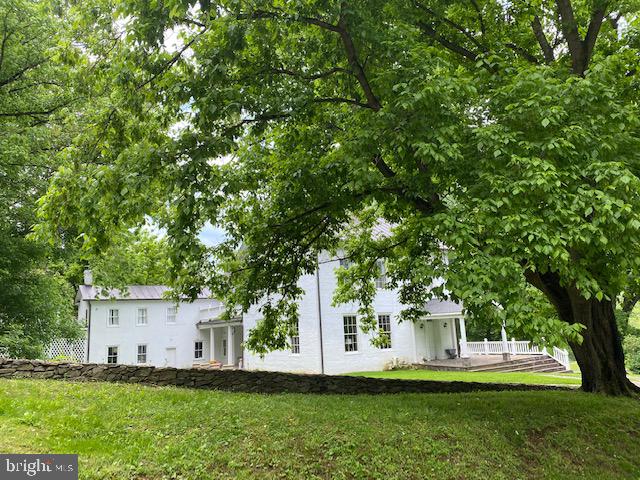398 Timber Ln