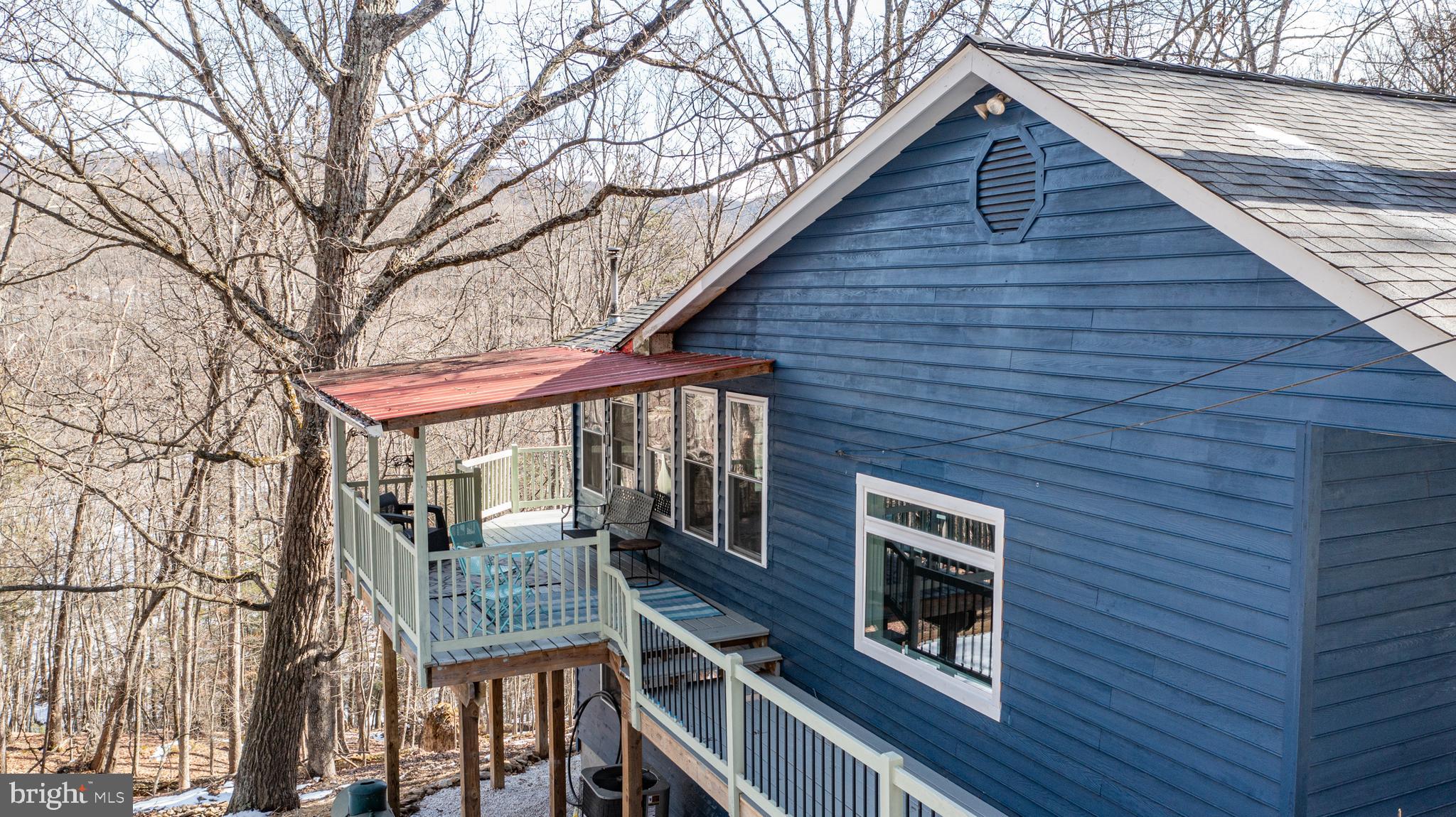 398 Timber Ln
