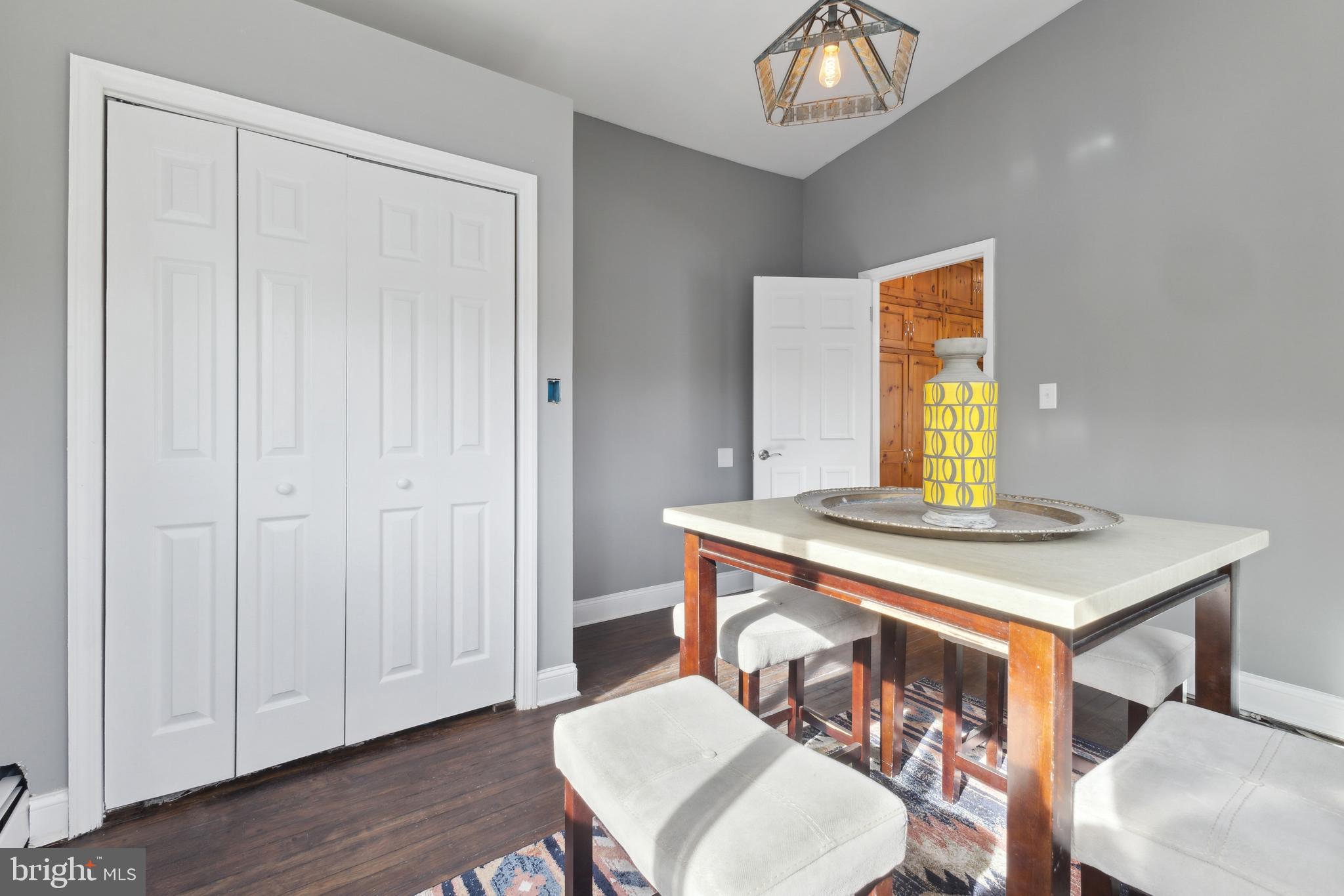 398 Timber Ln