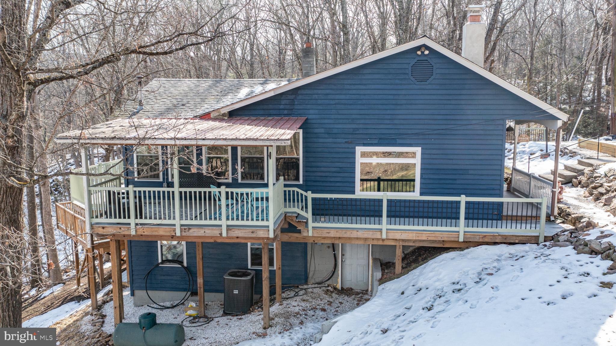 398 Timber Ln
