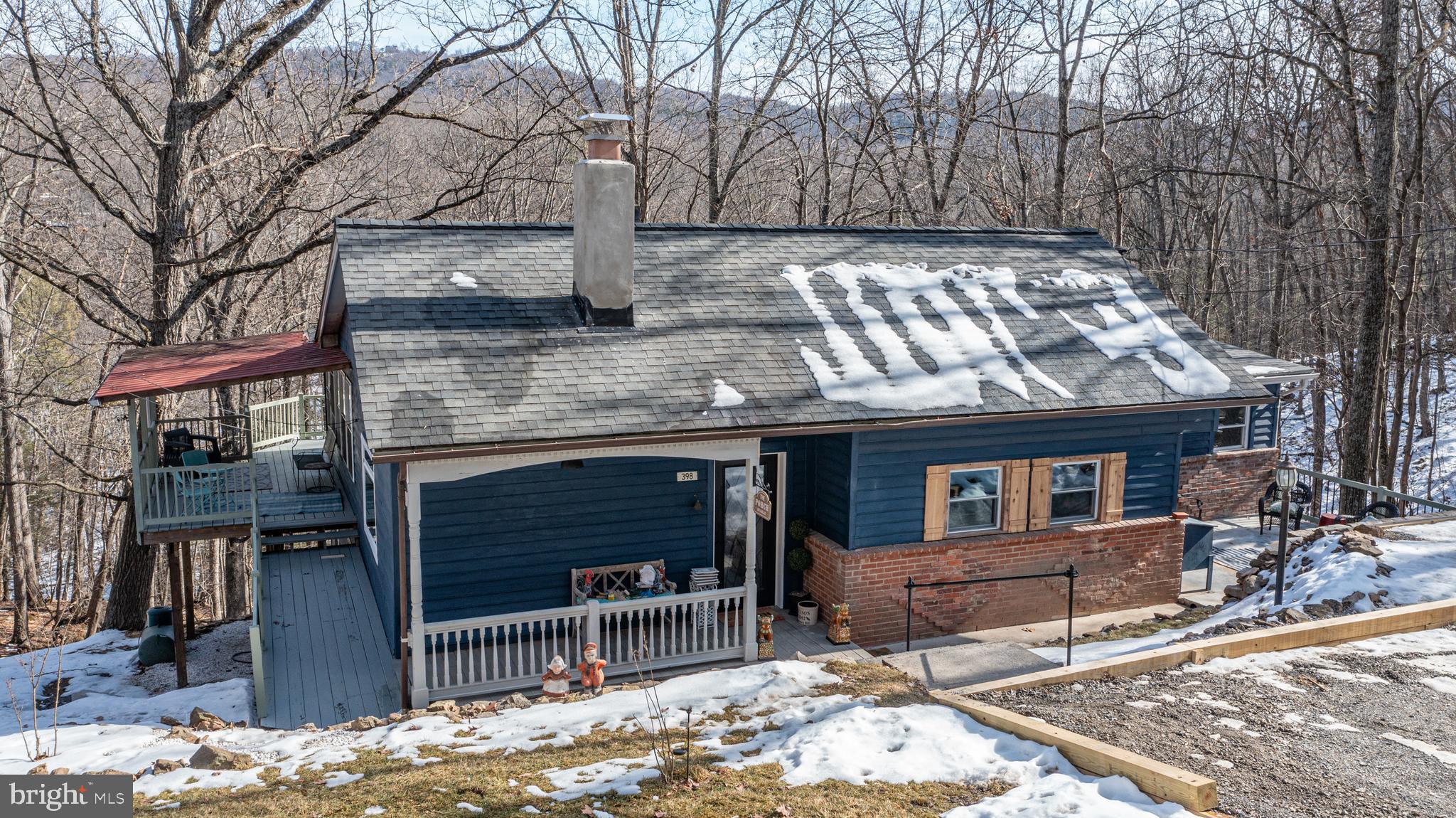 398 Timber Ln