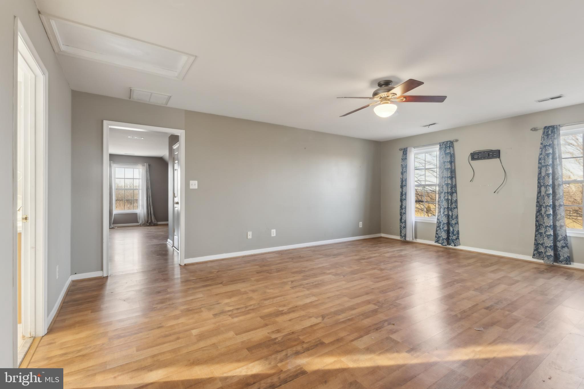 829 Castlerock Ln