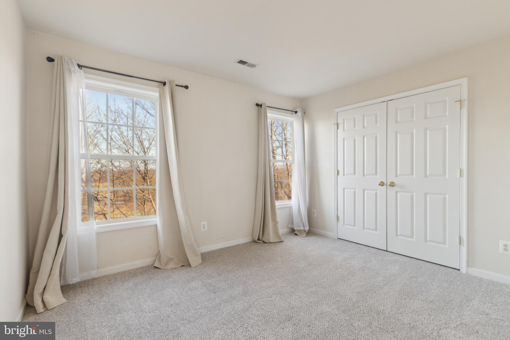 829 Castlerock Ln