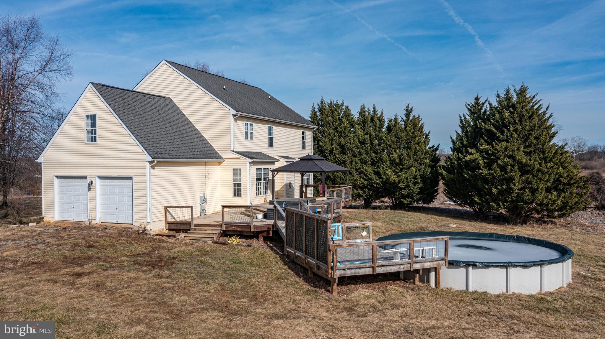 829 Castlerock Ln