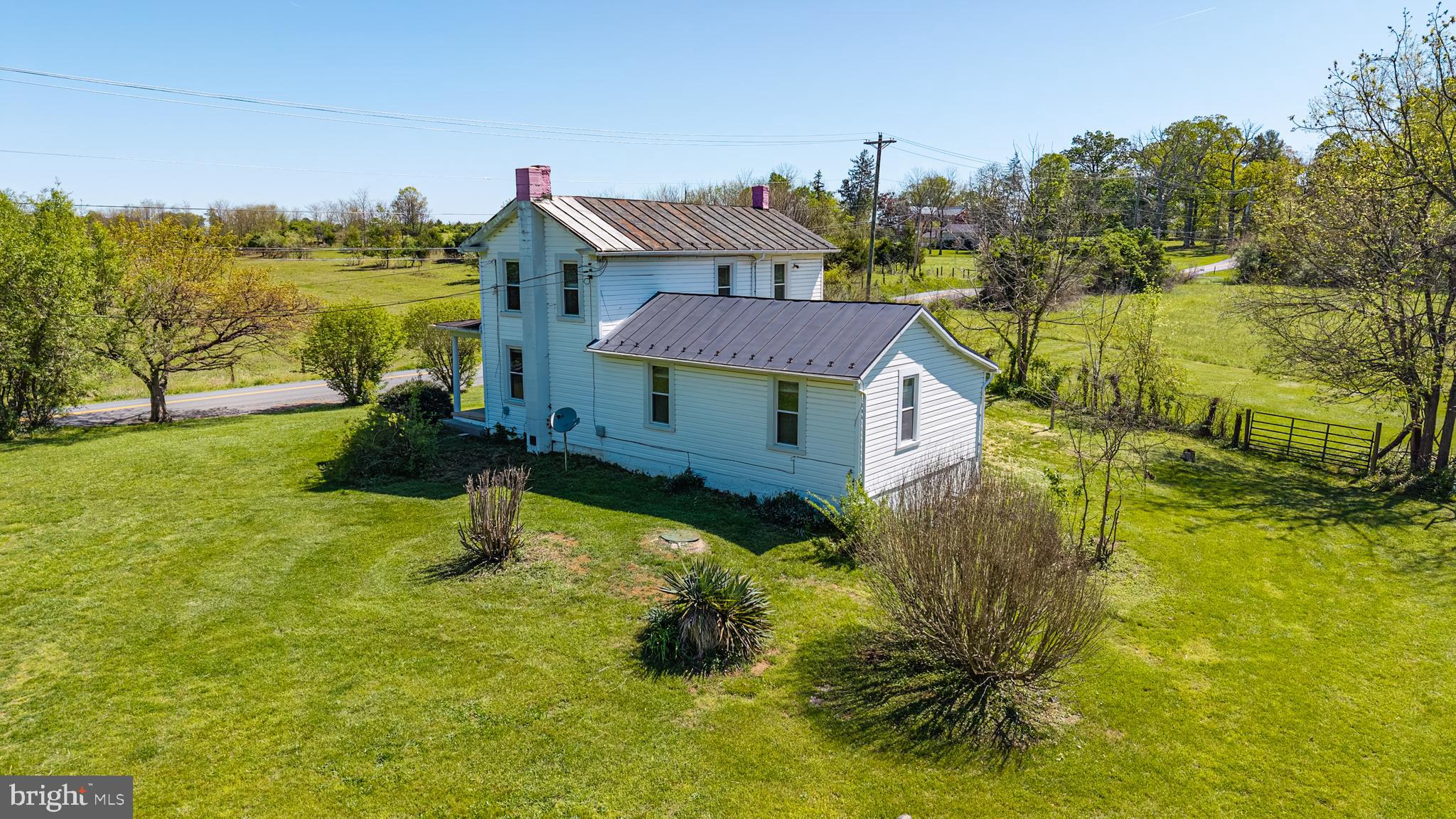 1095 Senseny Rd