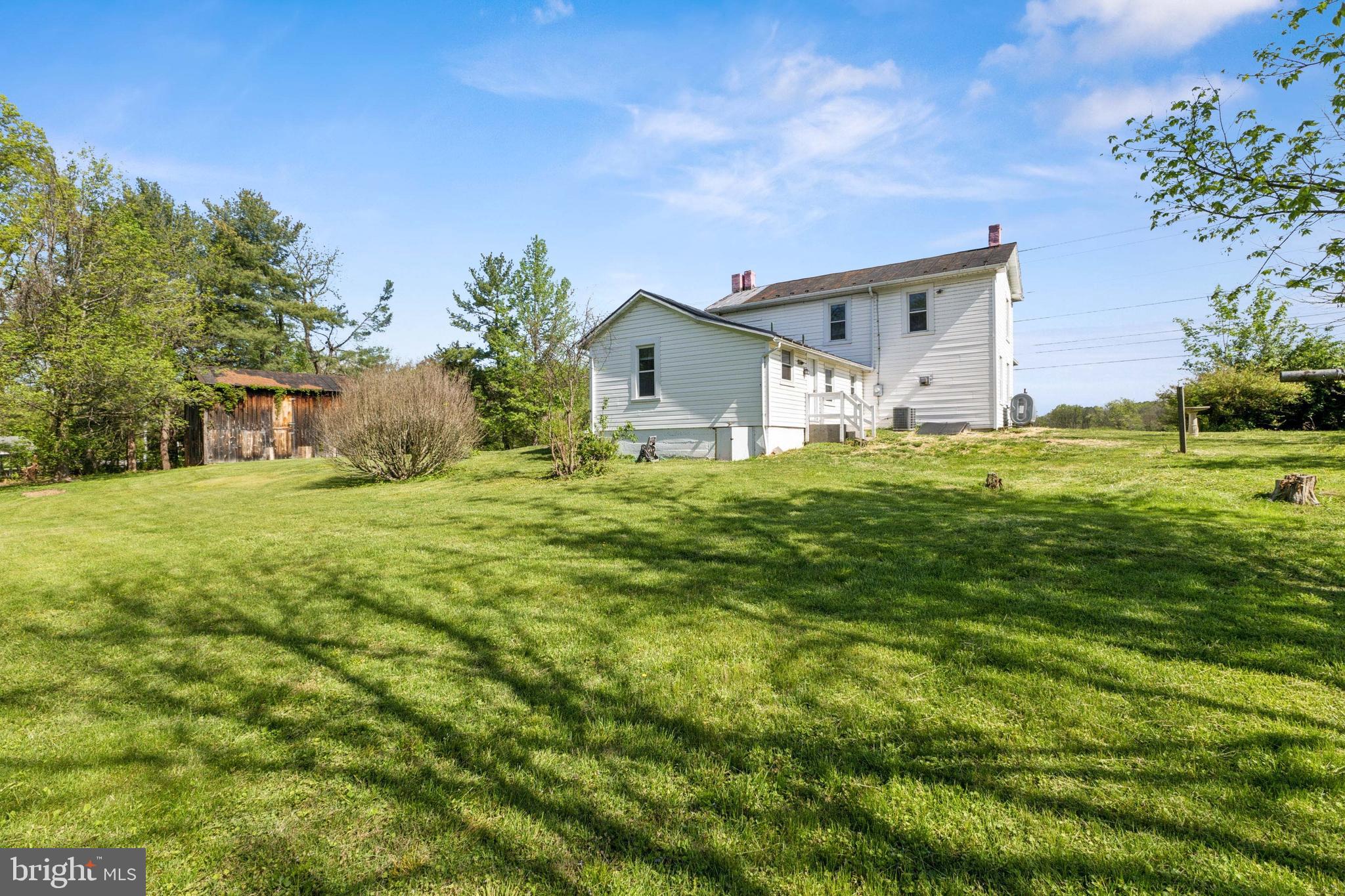 1095 Senseny Rd