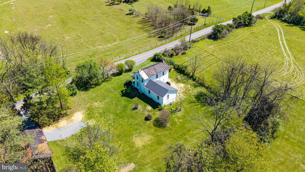 1095 Senseny Rd