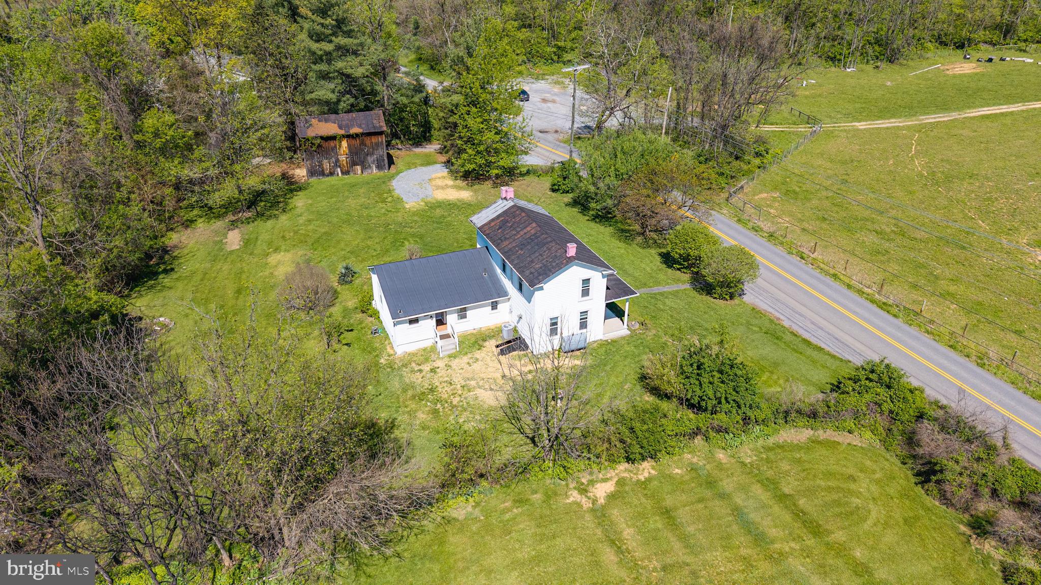 1095 Senseny Rd