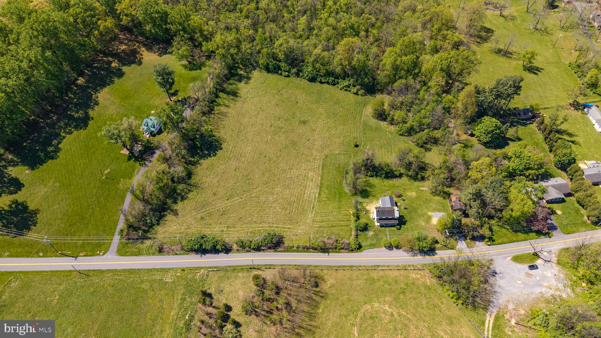 1095 Senseny Rd