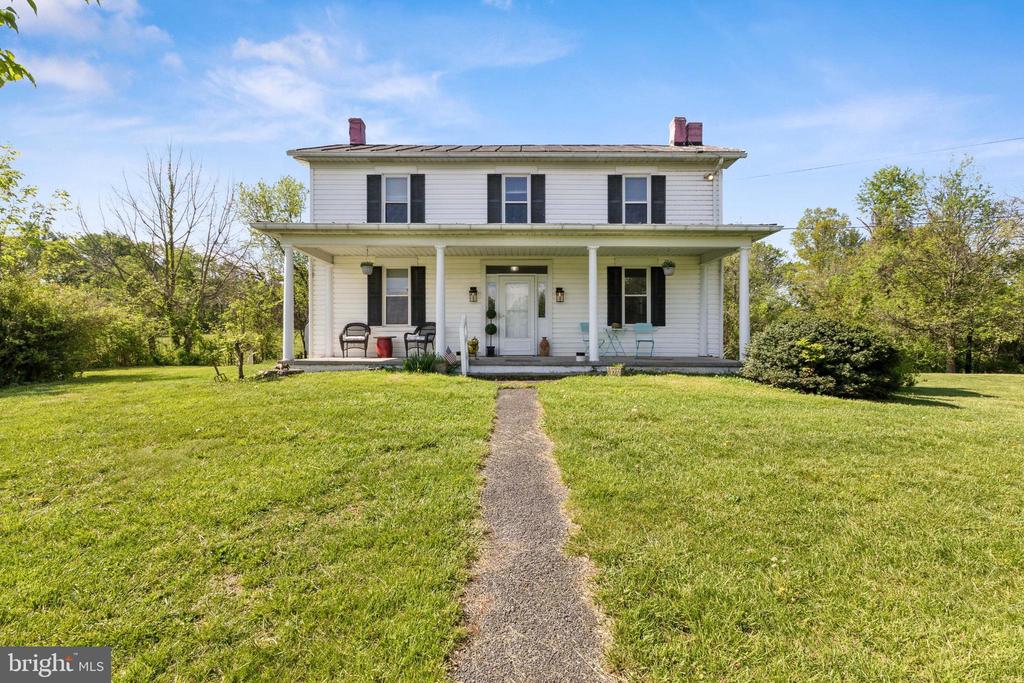 1095 Senseny Rd