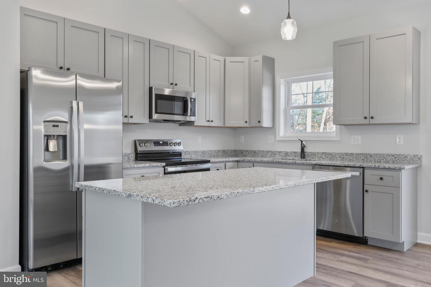 Lot 3j White Pine Ln