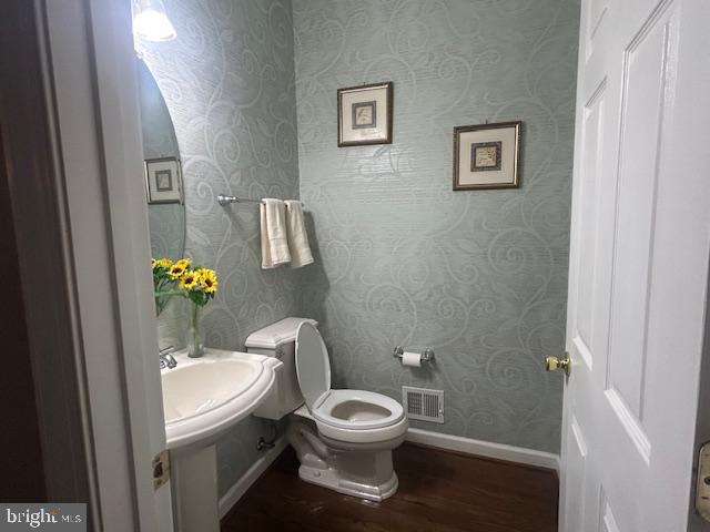 108 Roseville Ct