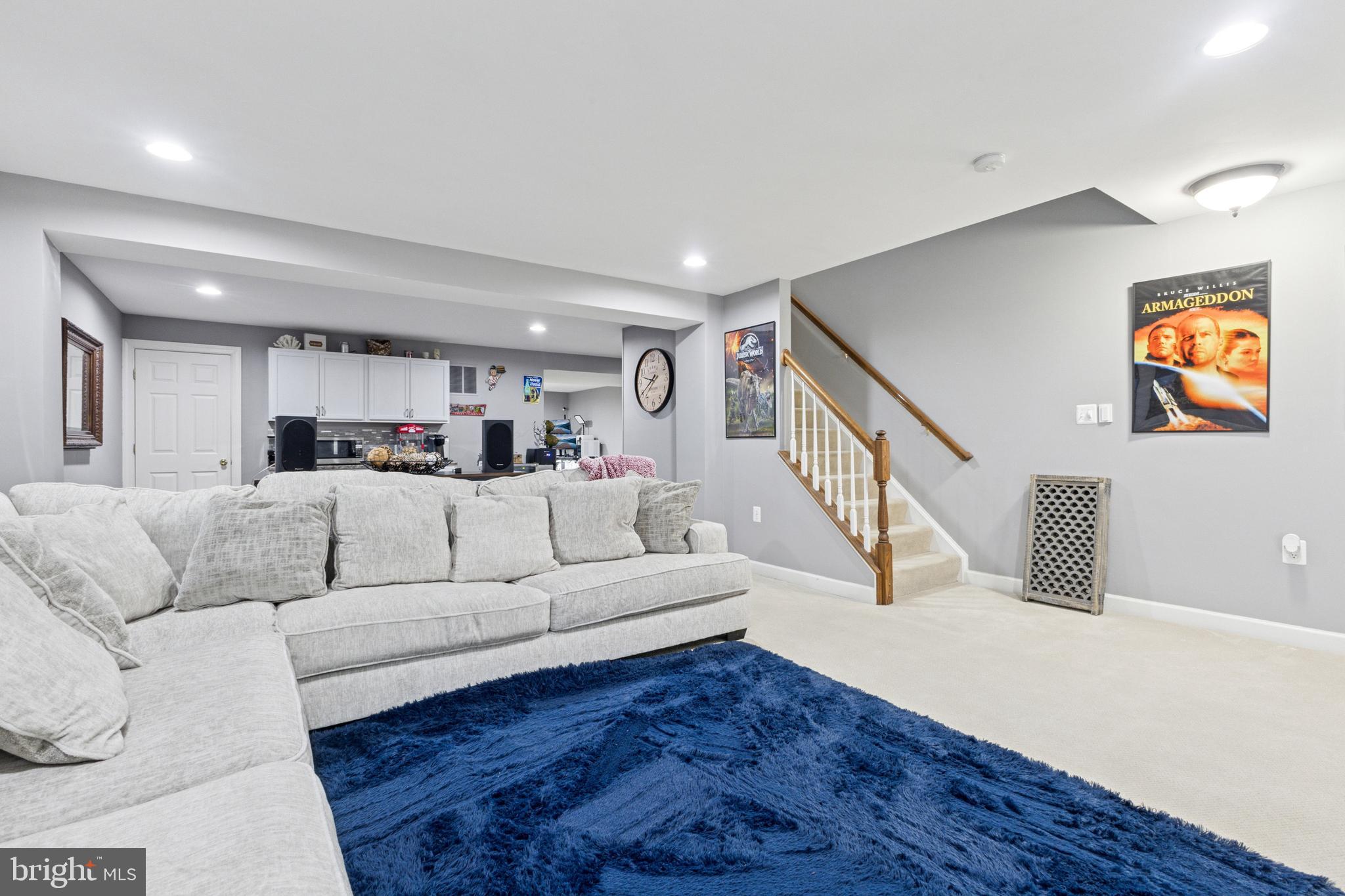 108 Roseville Ct