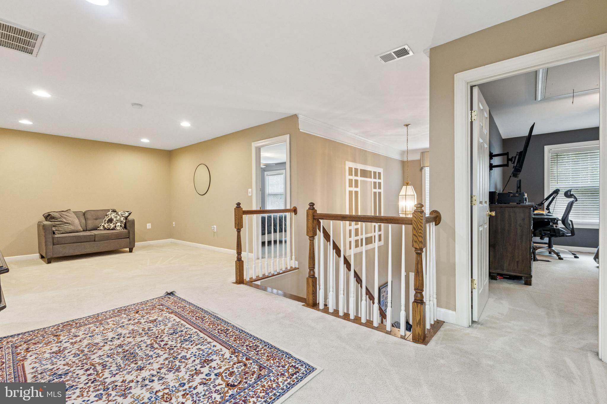 108 Roseville Ct