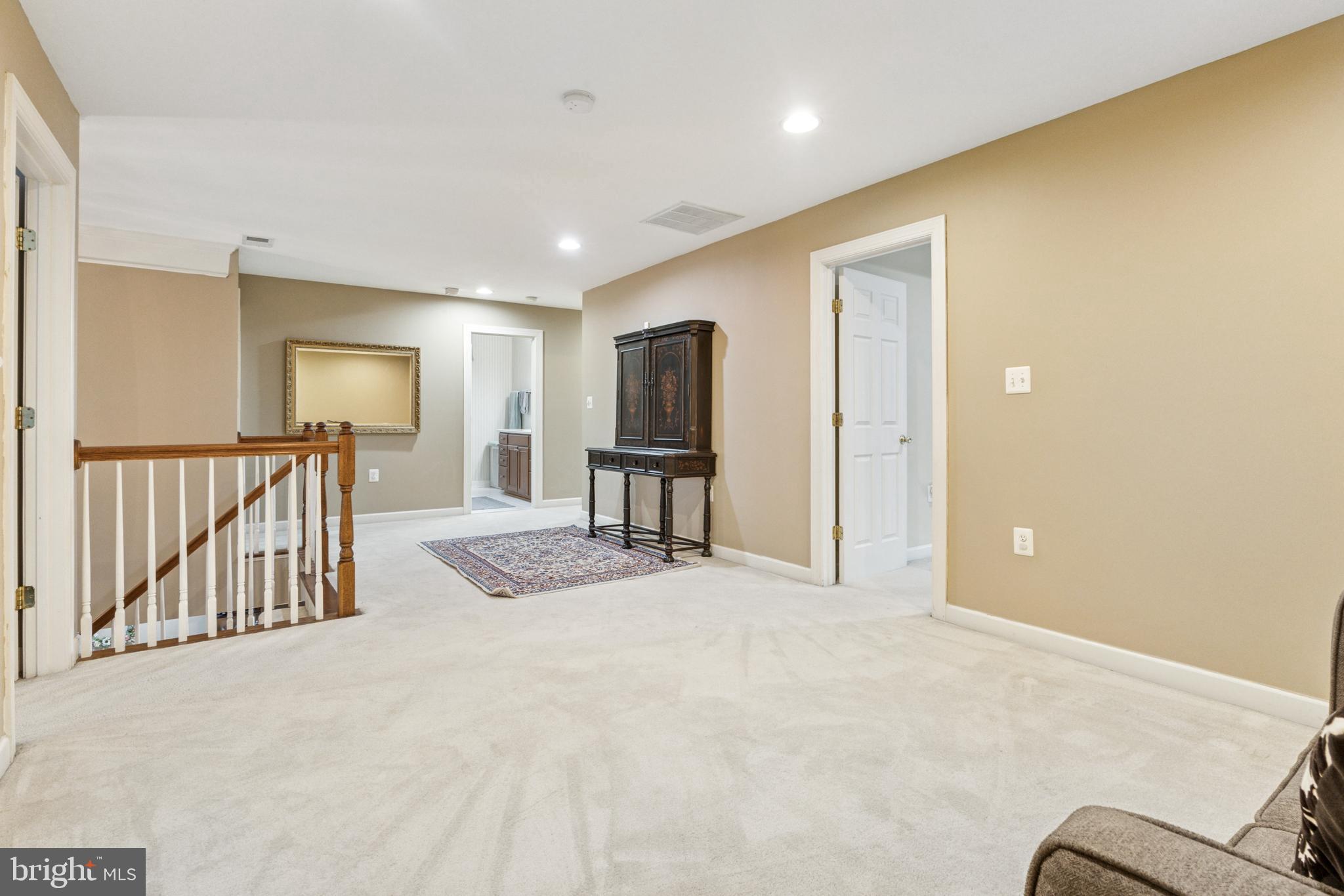 108 Roseville Ct