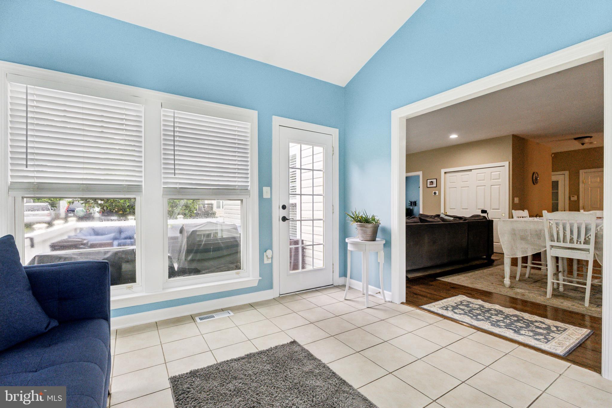 108 Roseville Ct