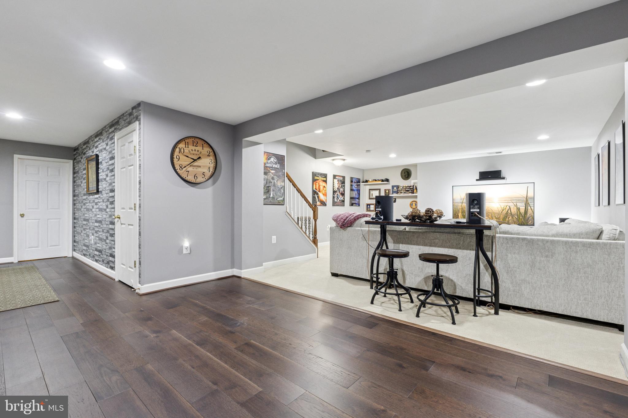 108 Roseville Ct