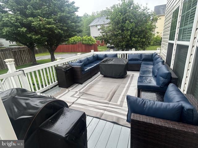108 Roseville Ct