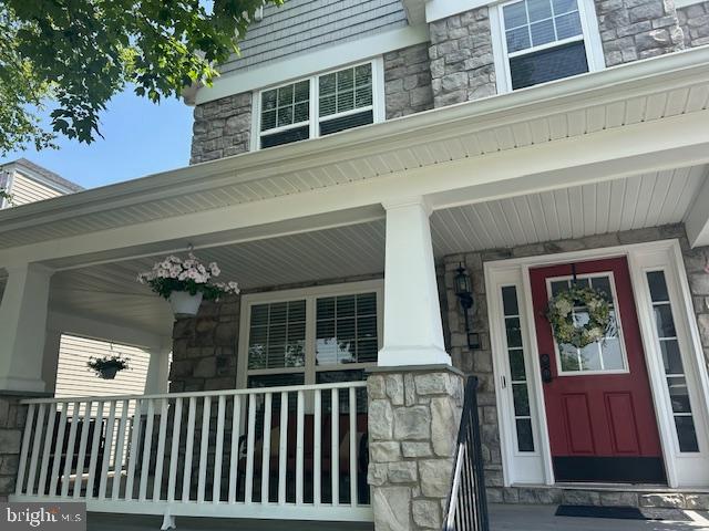 108 Roseville Ct