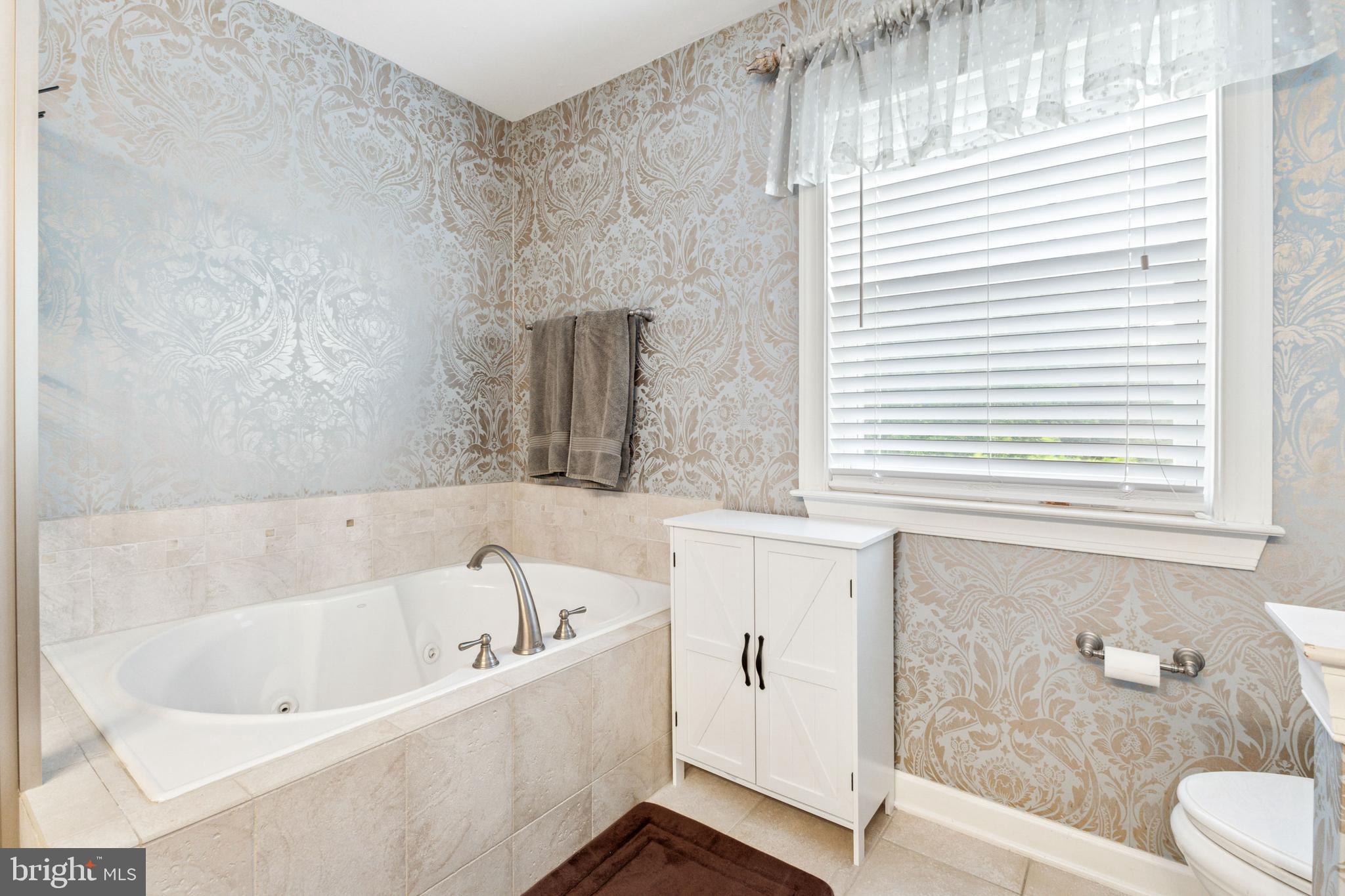 108 Roseville Ct