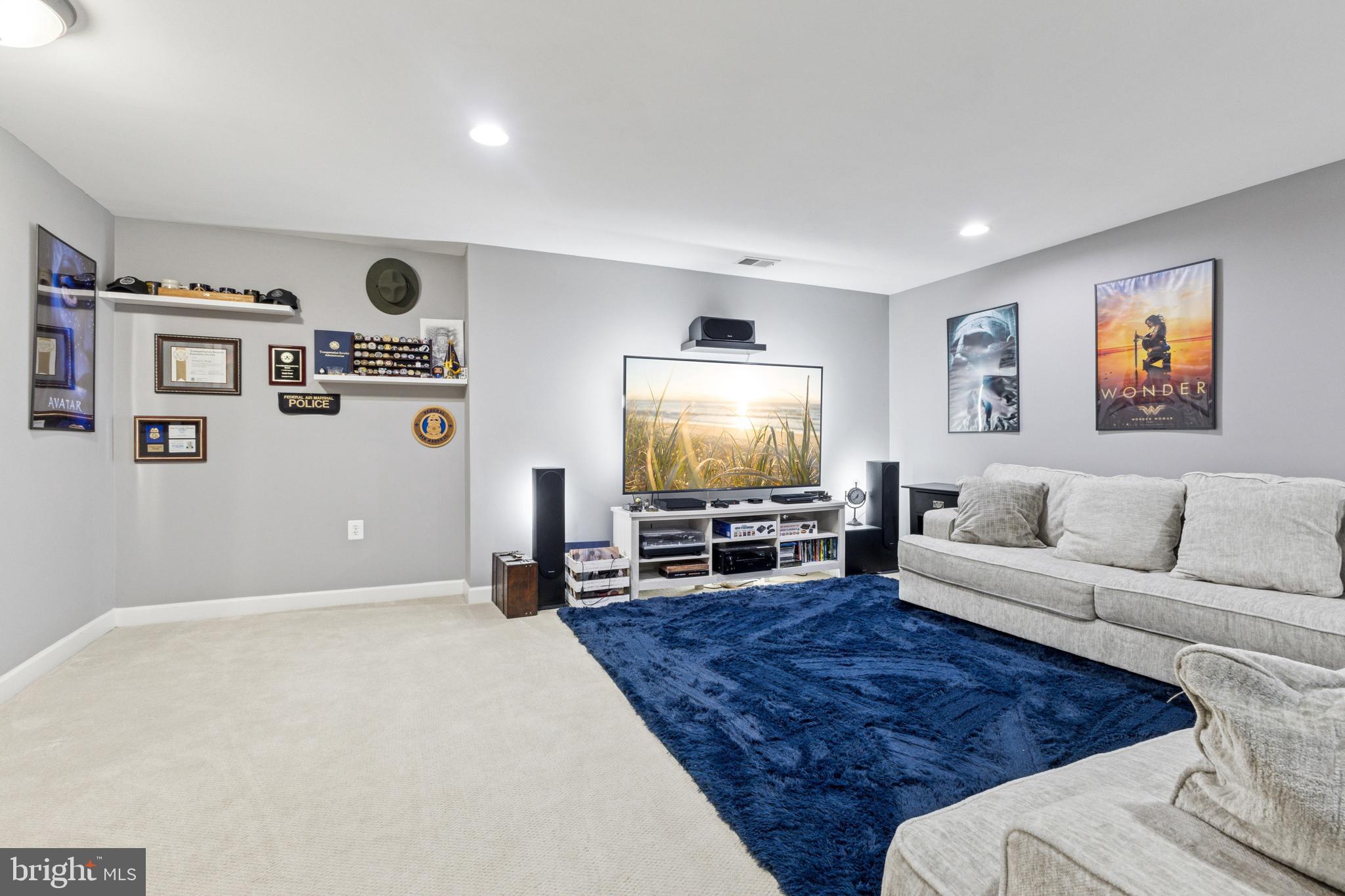108 Roseville Ct