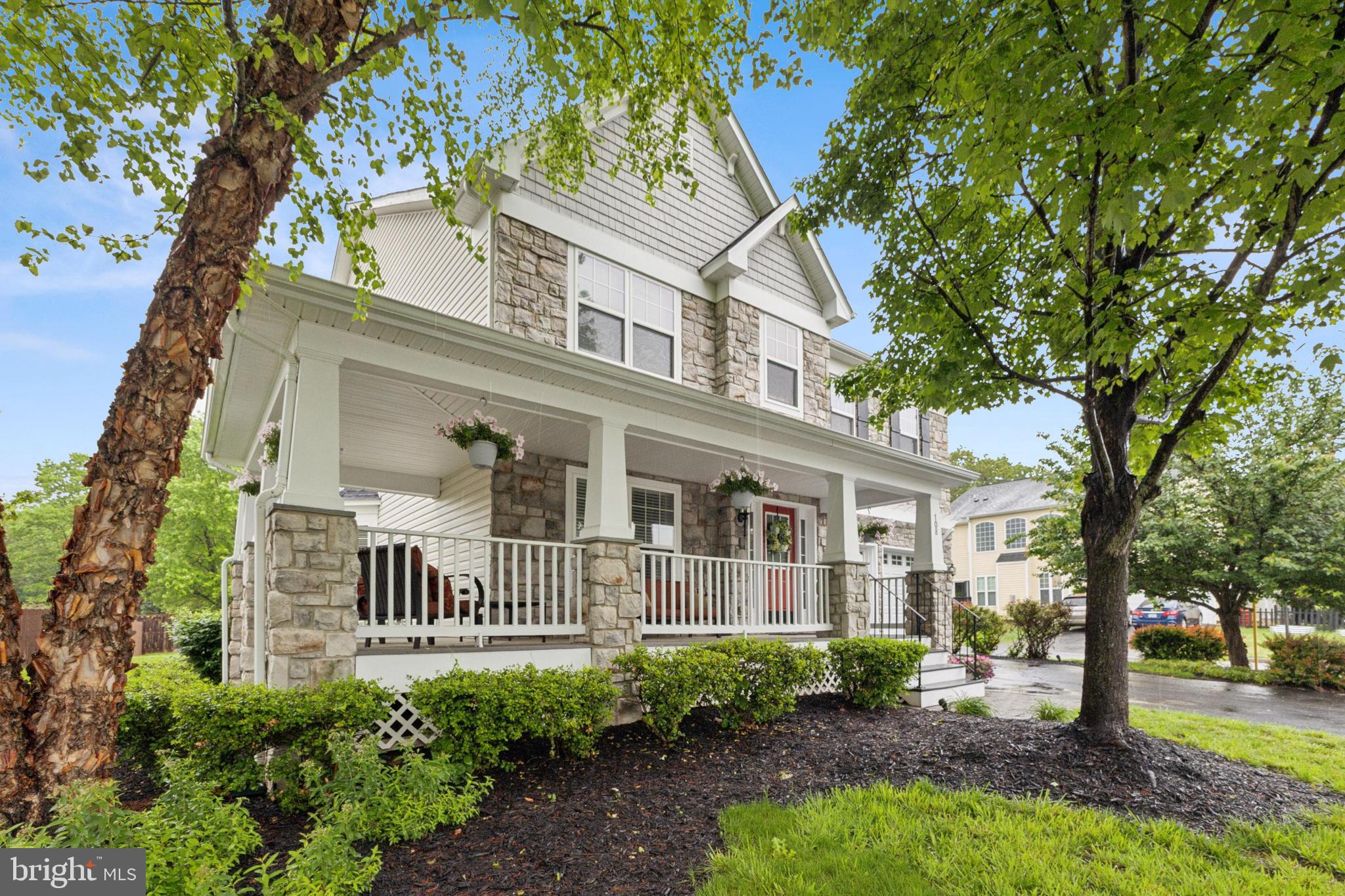 108 Roseville Ct