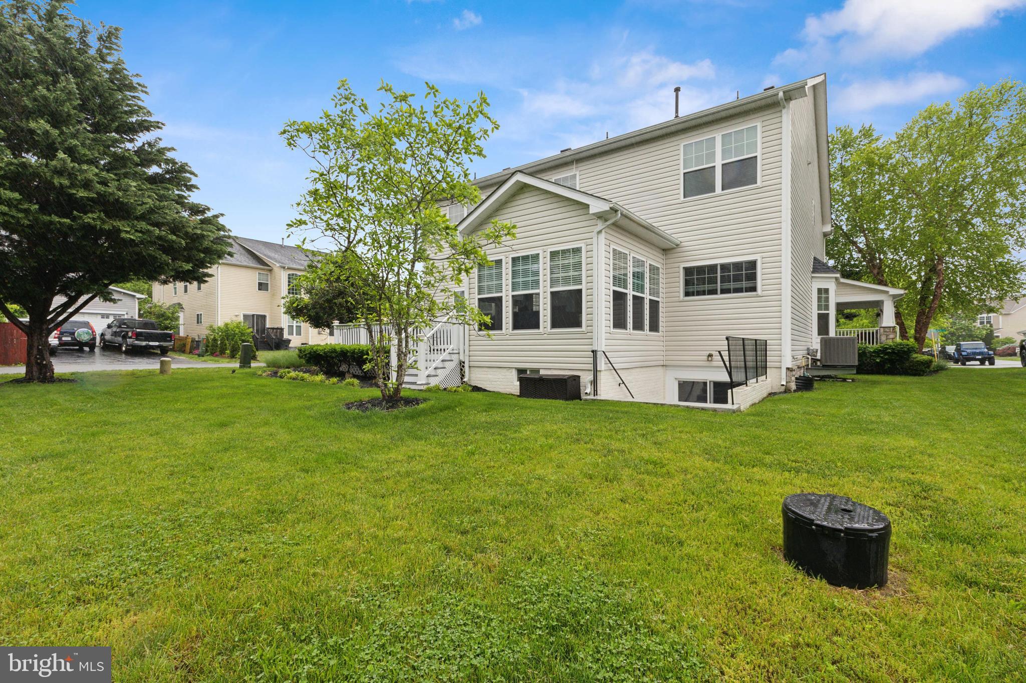 108 Roseville Ct