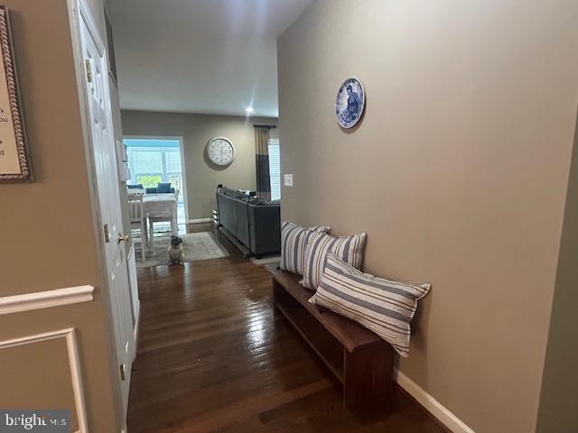 108 Roseville Ct