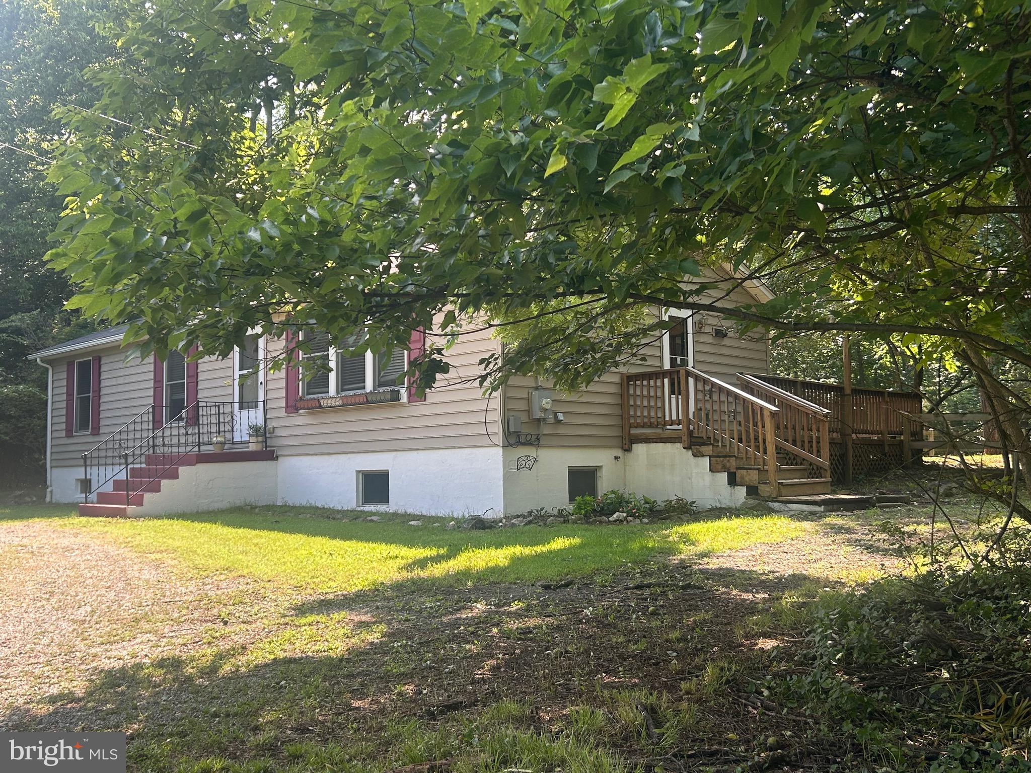 513 Russell Rd
