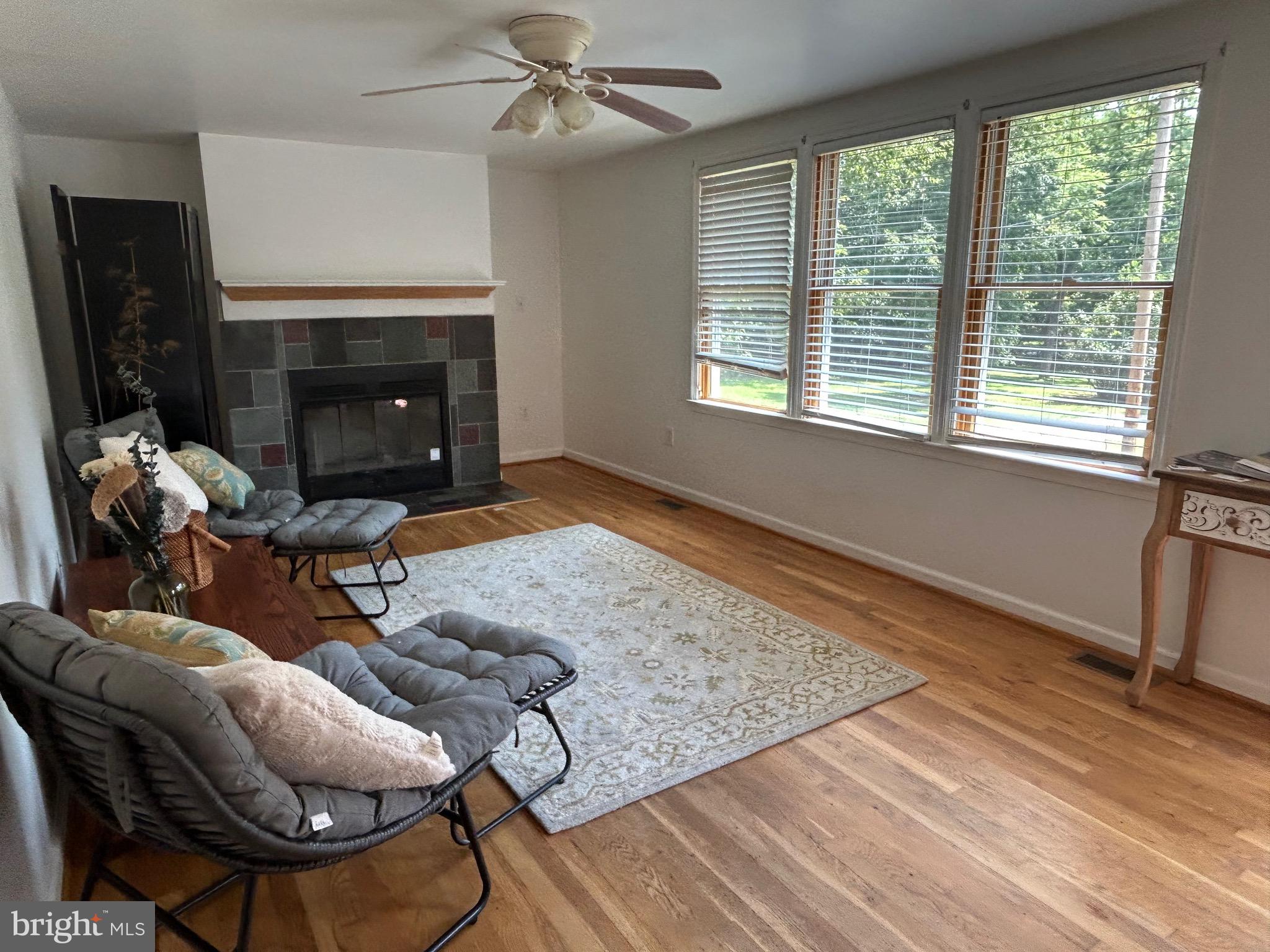 513 Russell Rd
