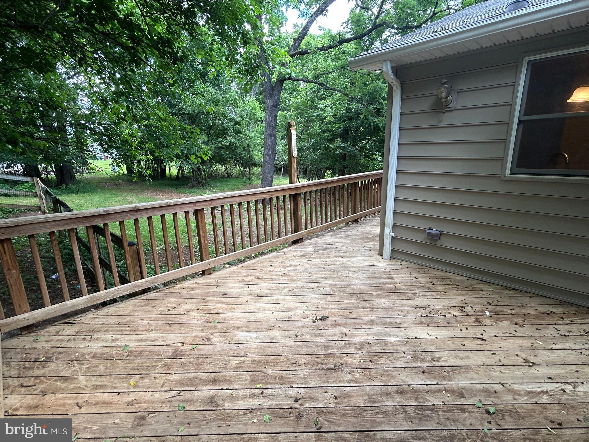 513 Russell Rd