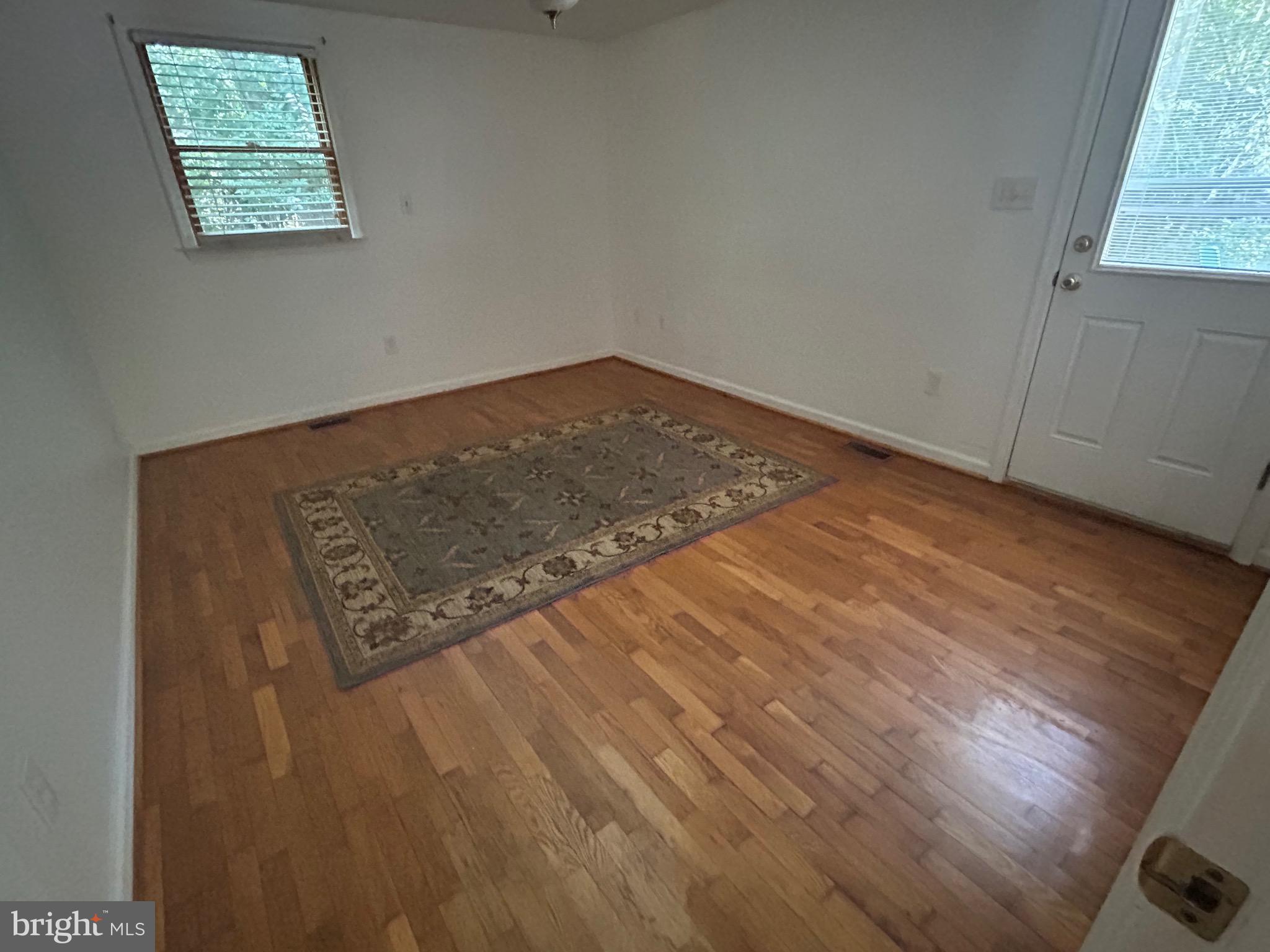 513 Russell Rd