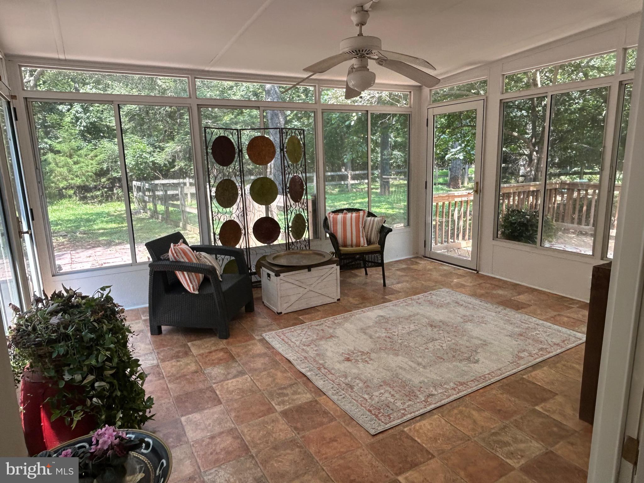513 Russell Rd