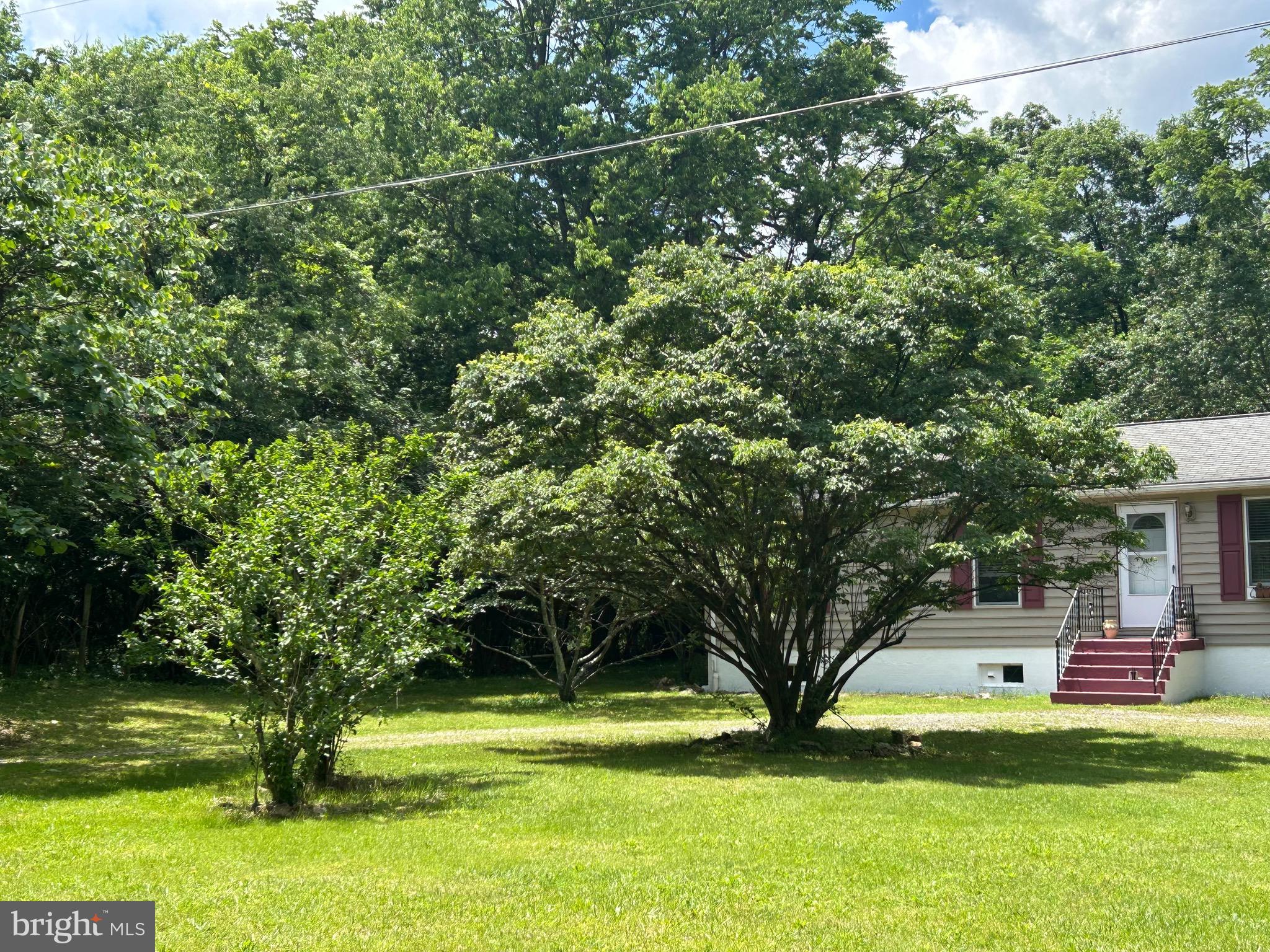 513 Russell Rd