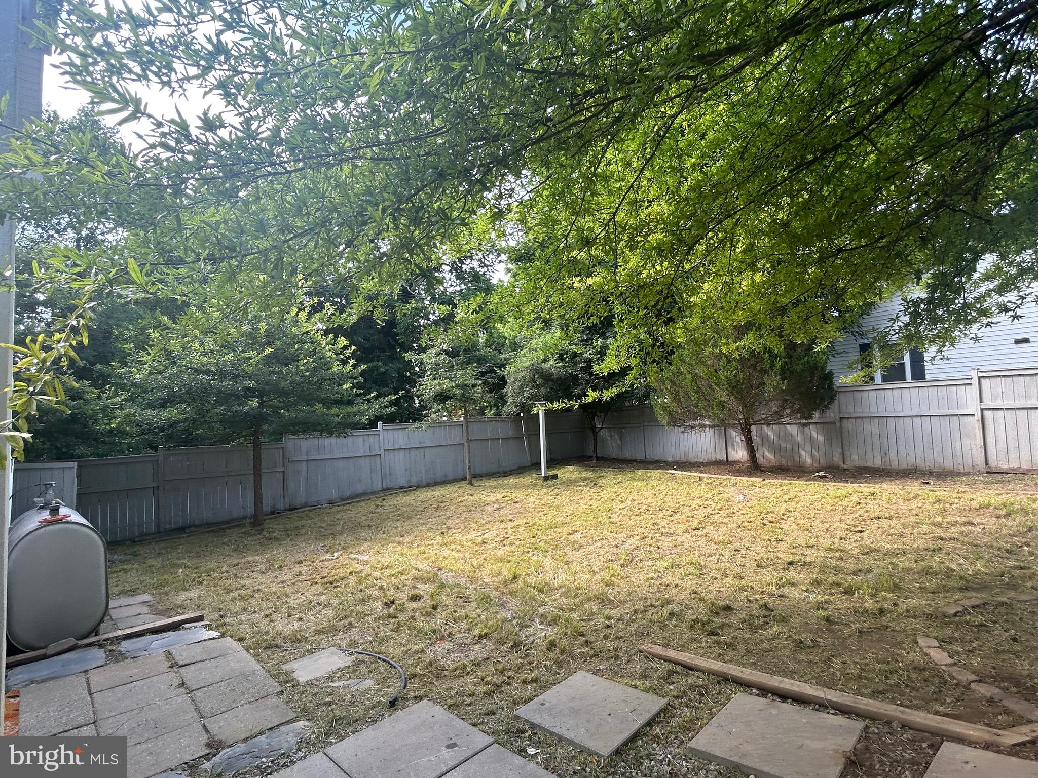 201 Walnut St