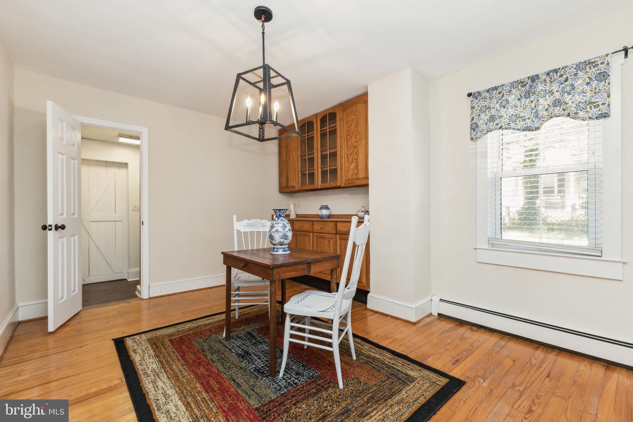 201 Walnut St