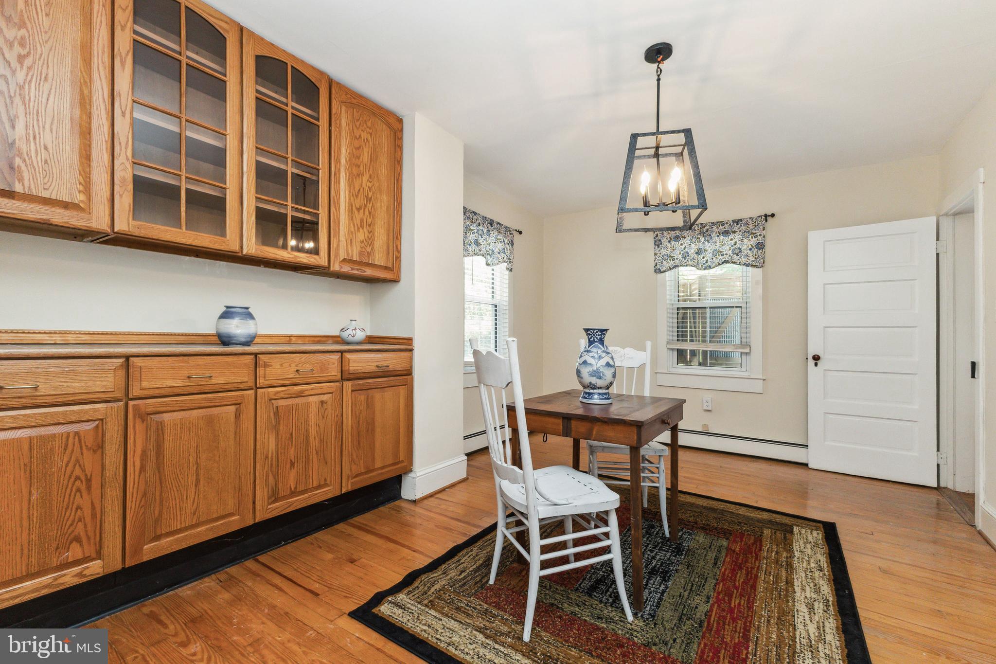 201 Walnut St