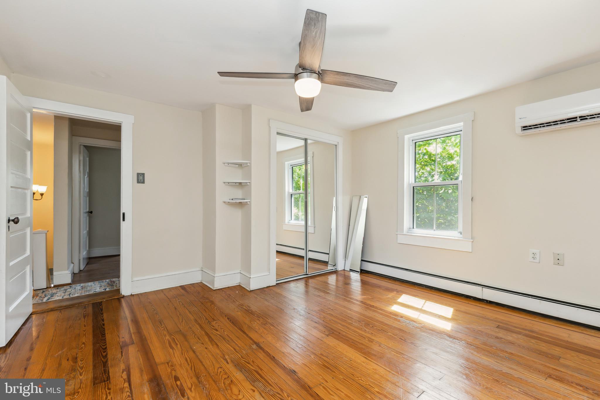 201 Walnut St