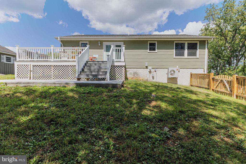 11531 LORD FAIRFAX HIGHWAY