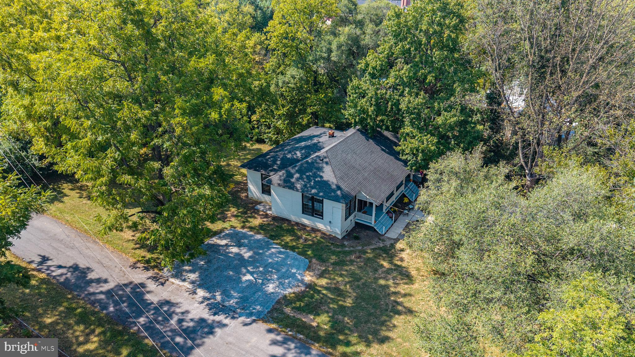 101, 103 W MAIN STREET W 101,103