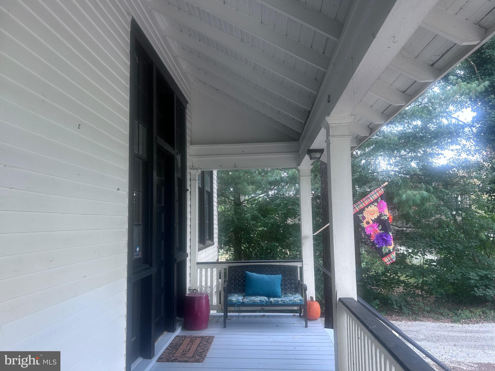 101, 103 W MAIN STREET W 101,103