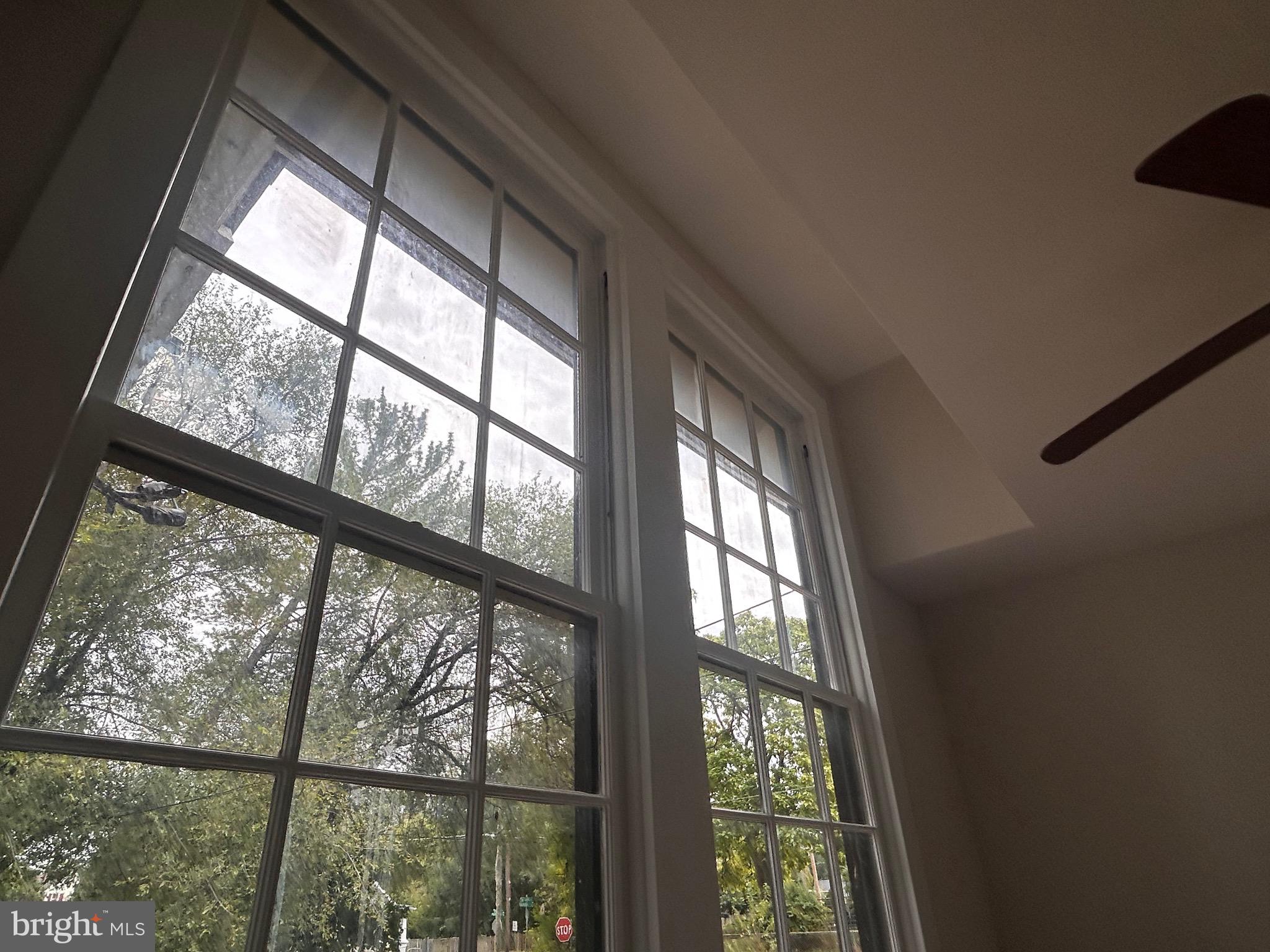 101, 103 W MAIN STREET W 101,103