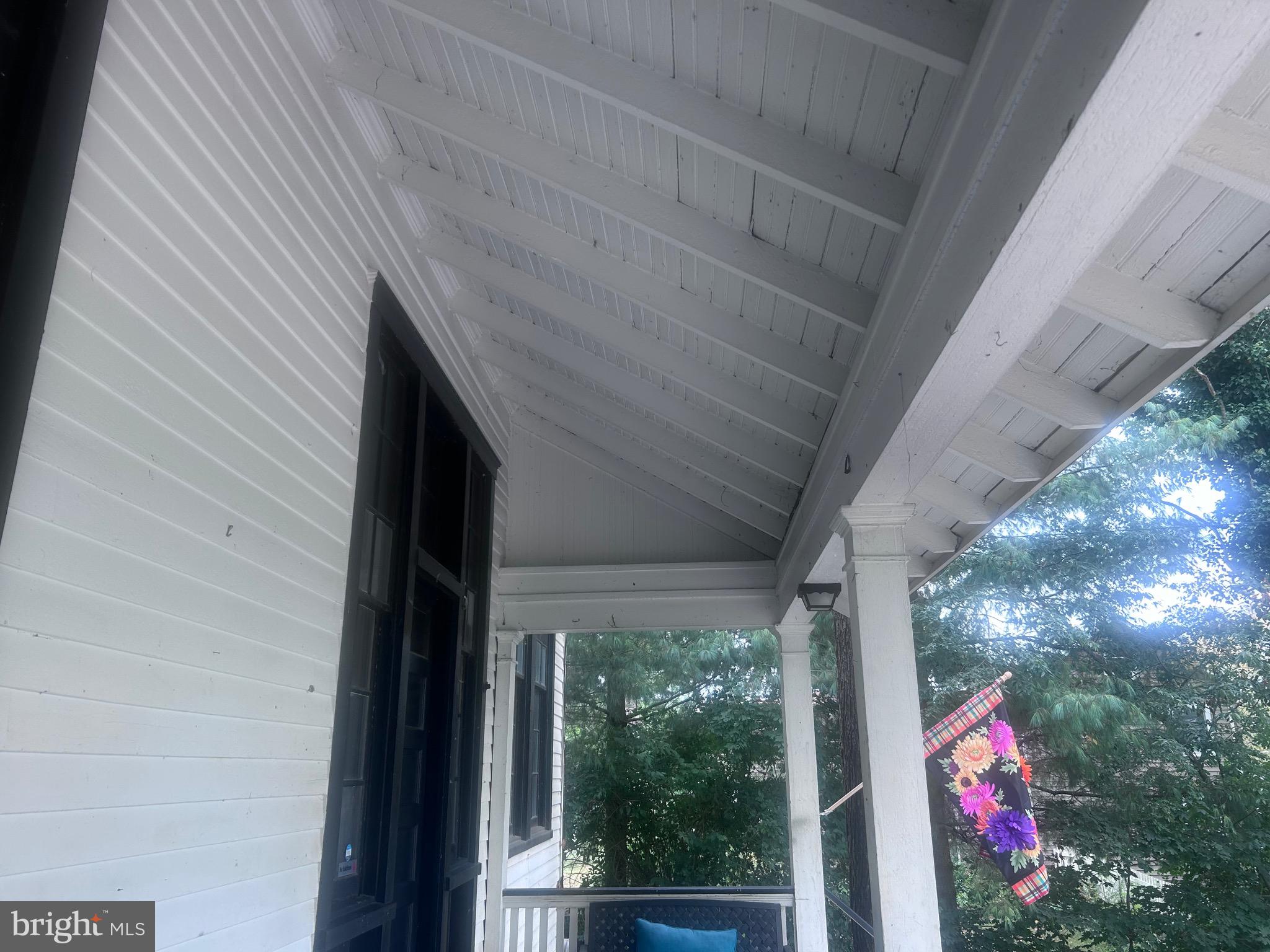 101, 103 W MAIN STREET W 101,103